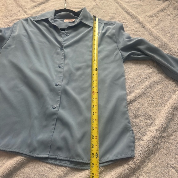Whitney M Collection Soft Smooth Women's Blue Button-Up Top Size Medium - Picture 5 of 6